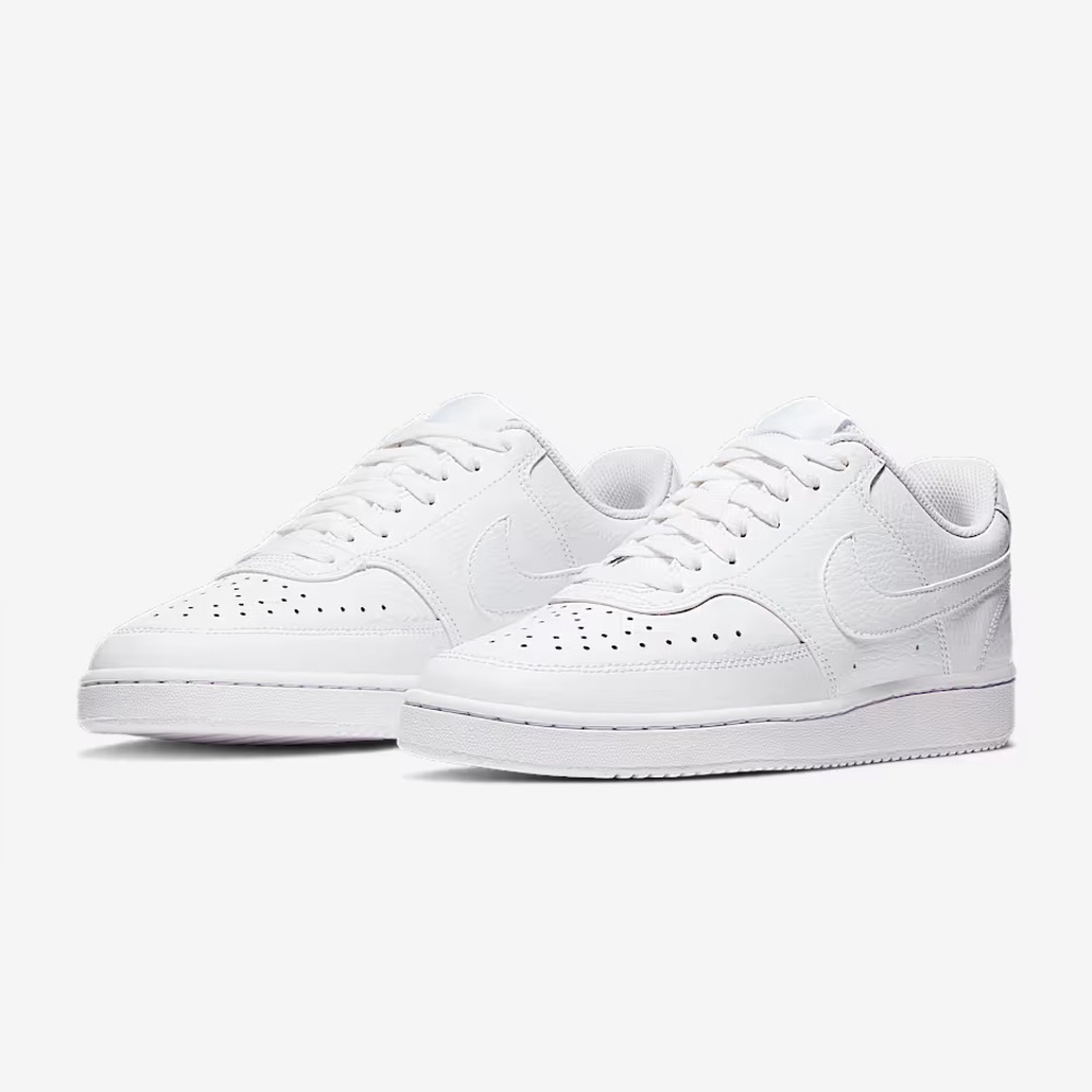 Nike Court Vision Low Women’s Shoe Size 7 in White CD5434-100